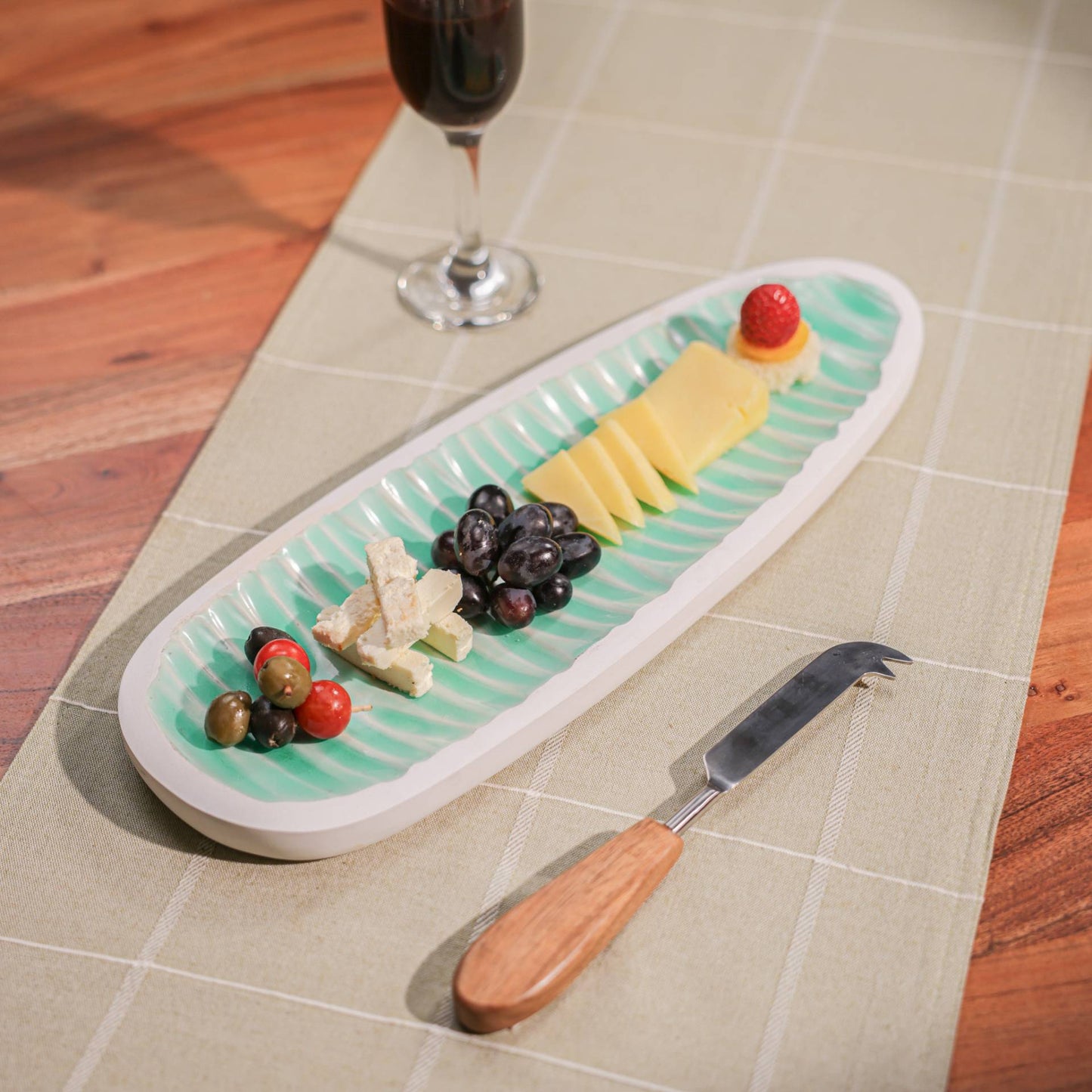Oval & Out Serving Platter