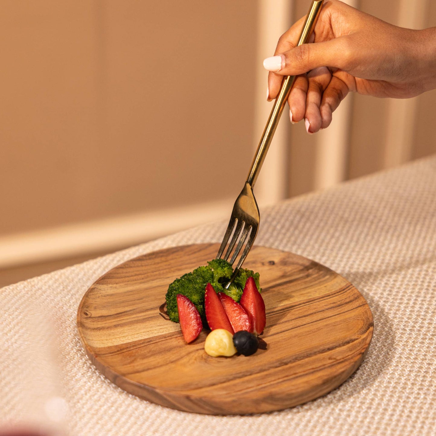 Antler Crest Serving Plate