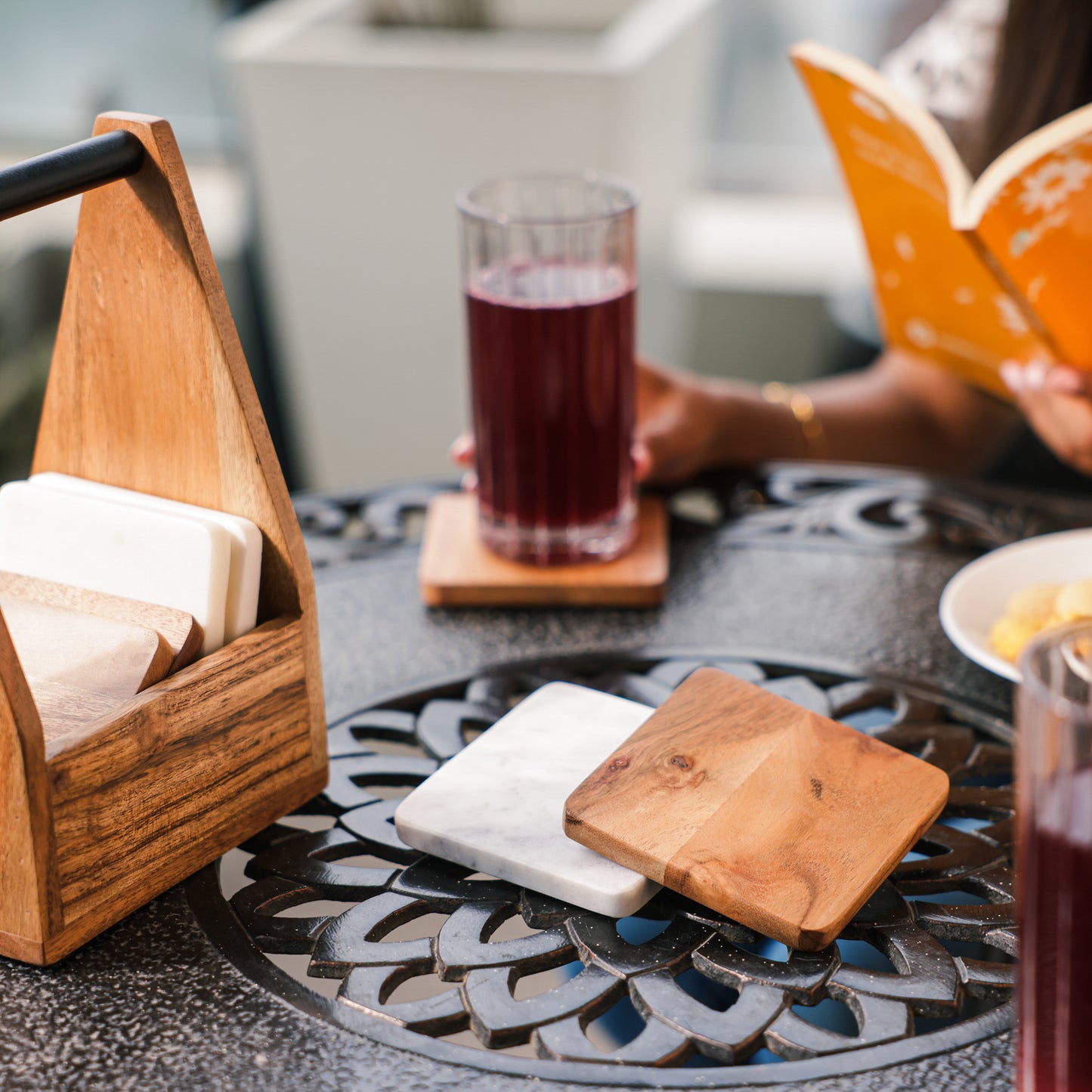 CarryEase Coaster with Carrier (Set of 8)